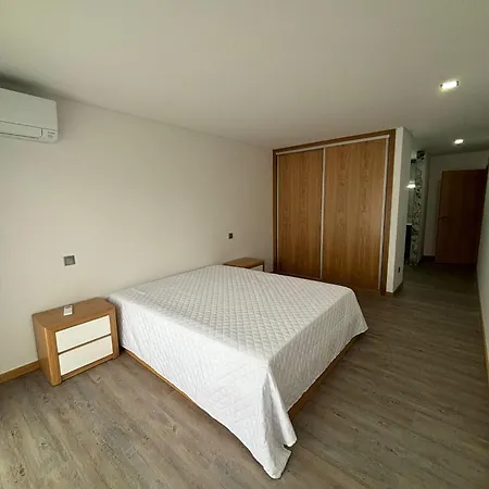 Semesterbostad Casa Dos Migueis *